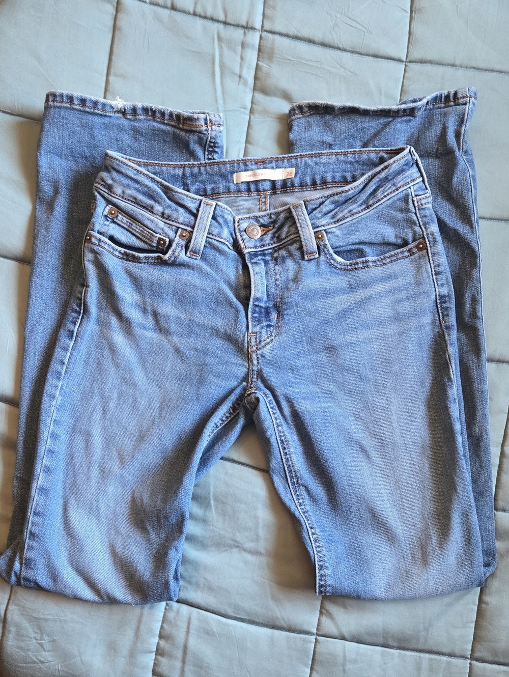 Classic Levis Women's Jeans-Superlow Bootcut